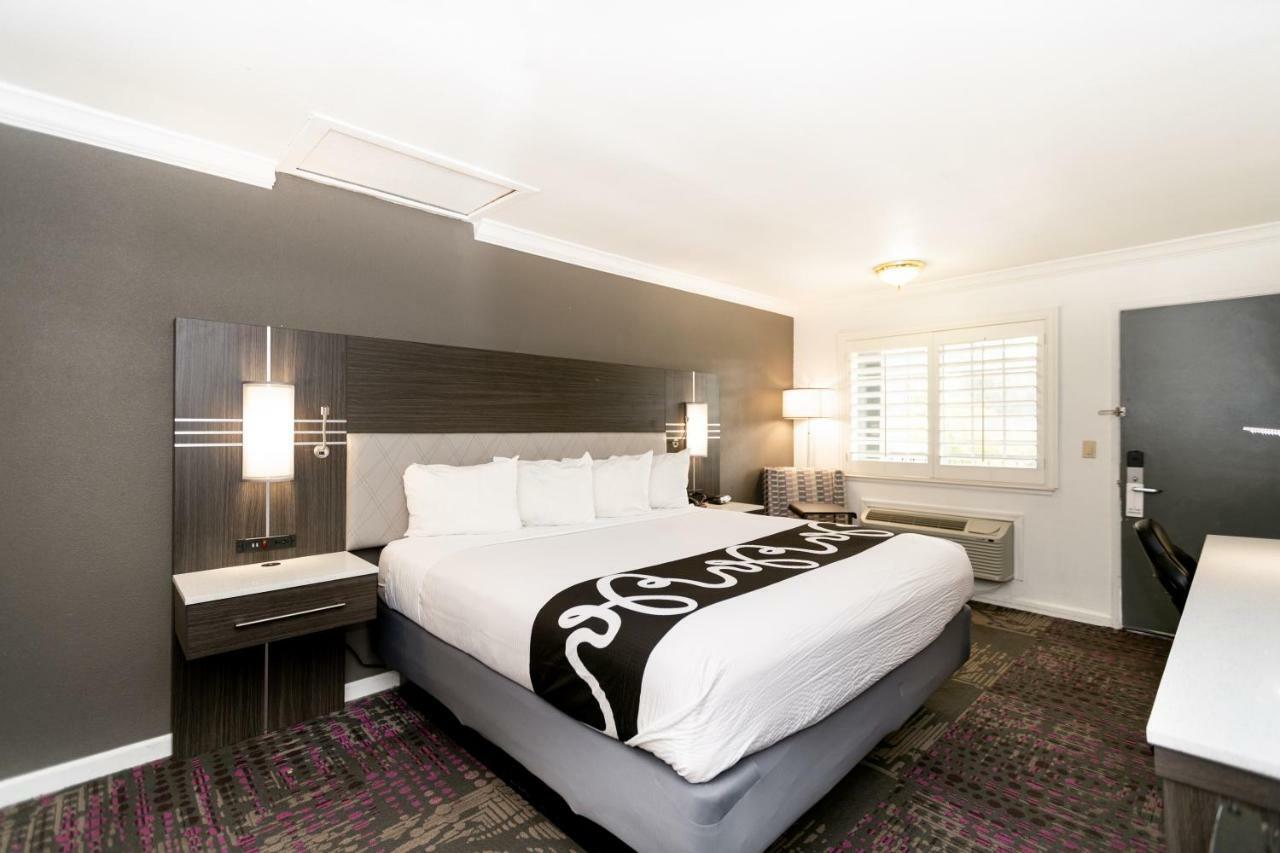 Rodeway Inn San Jose Hwy-101 Tully Rd Exit Экстерьер фото